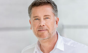 Dr. Christian Maté