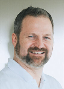 OA Dr. Maximilian Hochmair